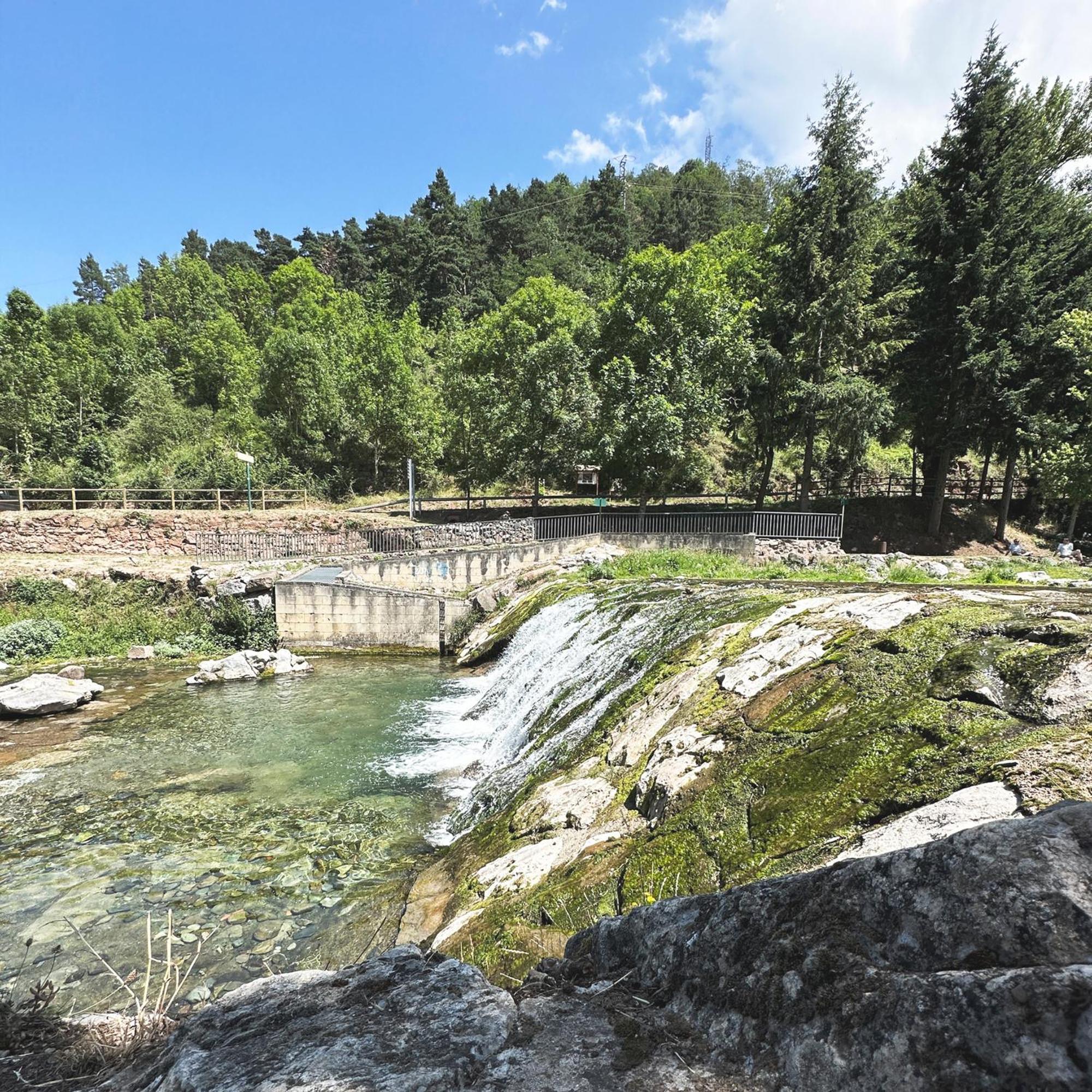 Apartamentos Turisticos Real Valle Ezcaray Zorraquín Dış mekan fotoğraf