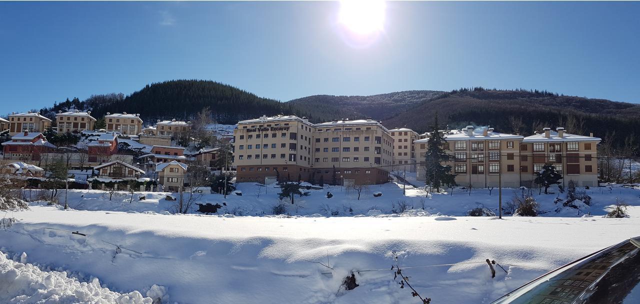 Apartamentos Turisticos Real Valle Ezcaray Zorraquín Dış mekan fotoğraf